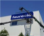 Faurecia: Custom Main ID Signs